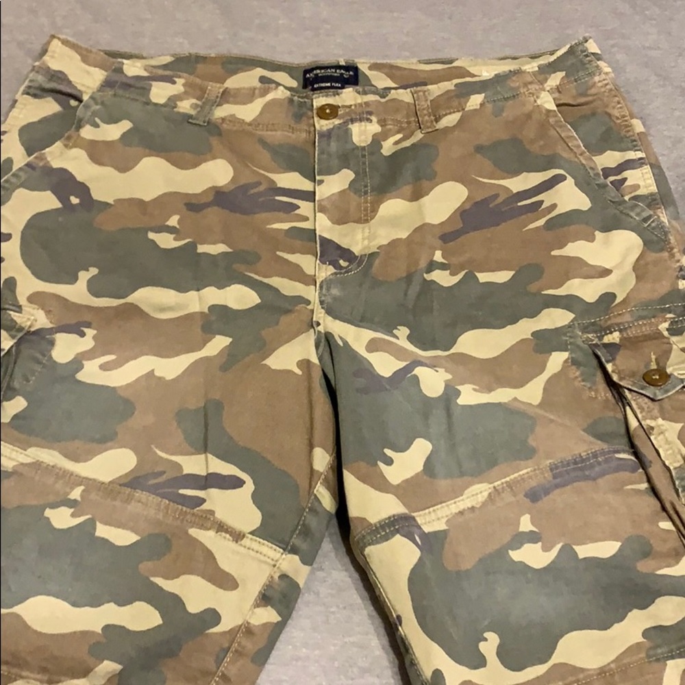 Camo American Eagle Cargo Shorts